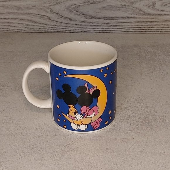 Mickey and Minnie mug - Picture 2 of 3